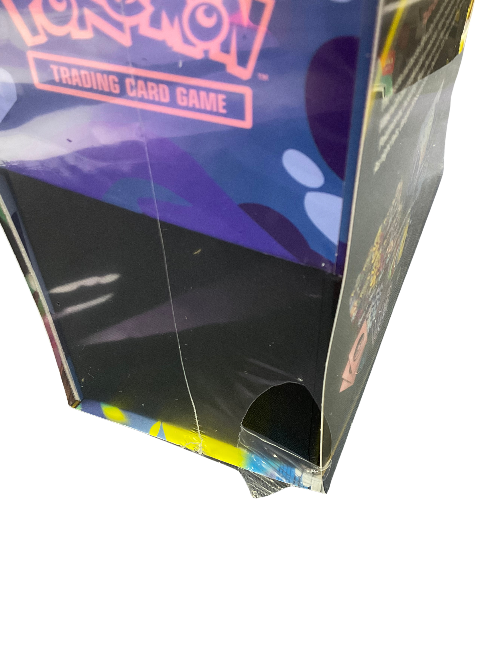 Chaos Rising Elite Trainer Box [Damaged No. 114]
