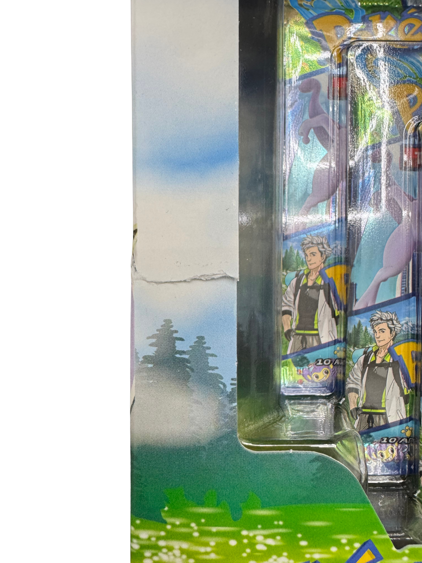 Pokemon Go Premium Collection Radiant Eevee [Damaged BD2]