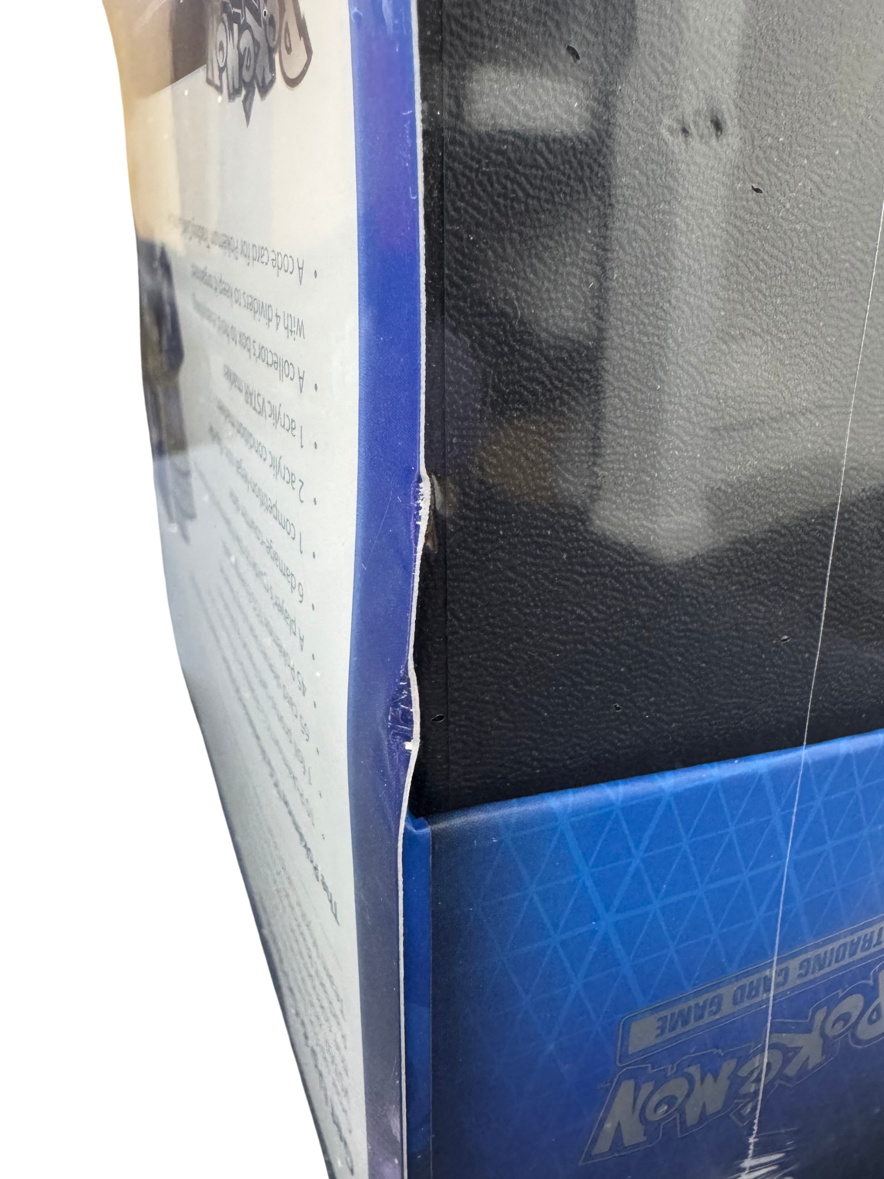 Pokemon Go Elite Trainer Box [Damaged No. 49]
