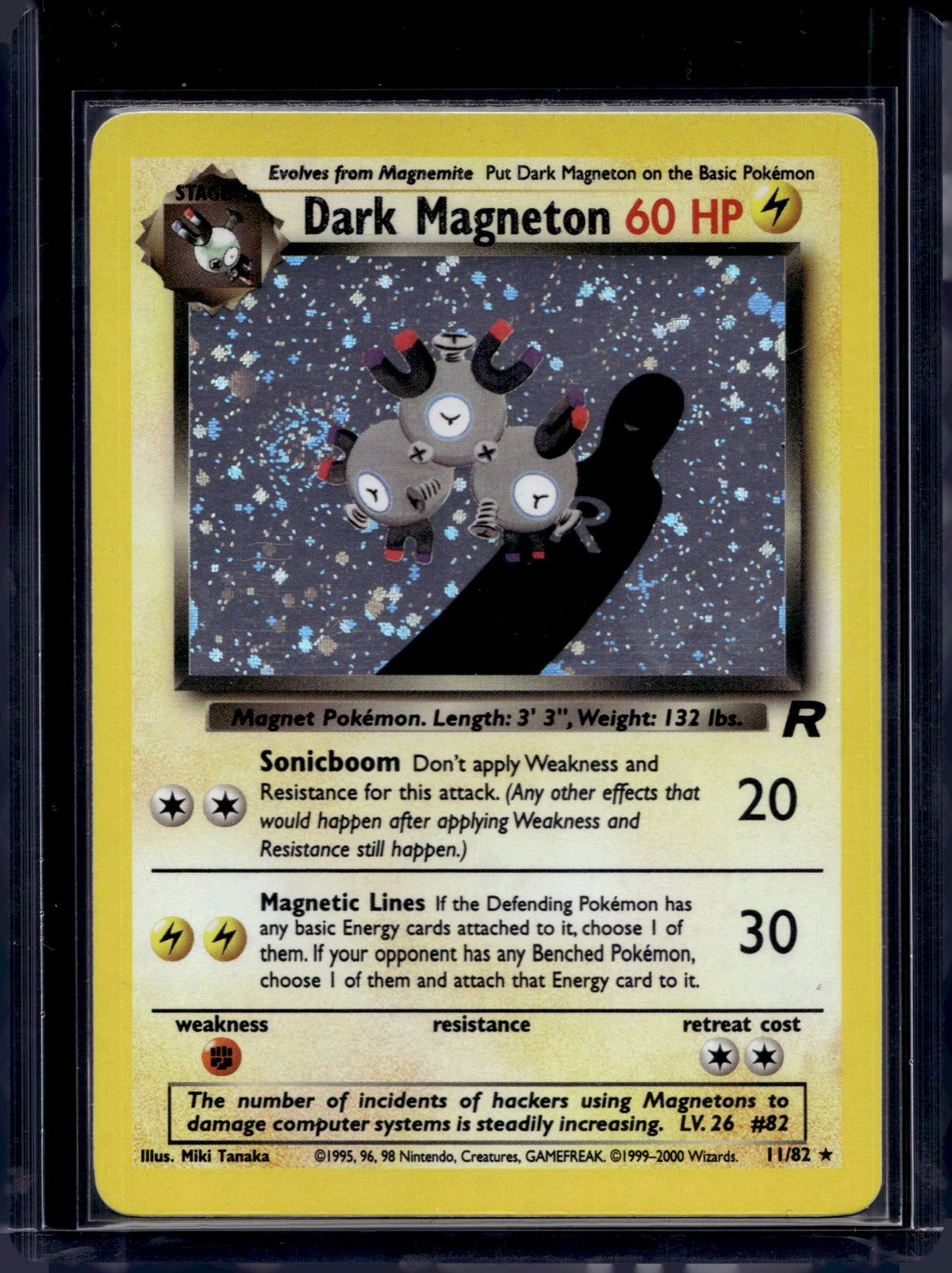 Dark Magneton - Holofoil - 11/82 Raw